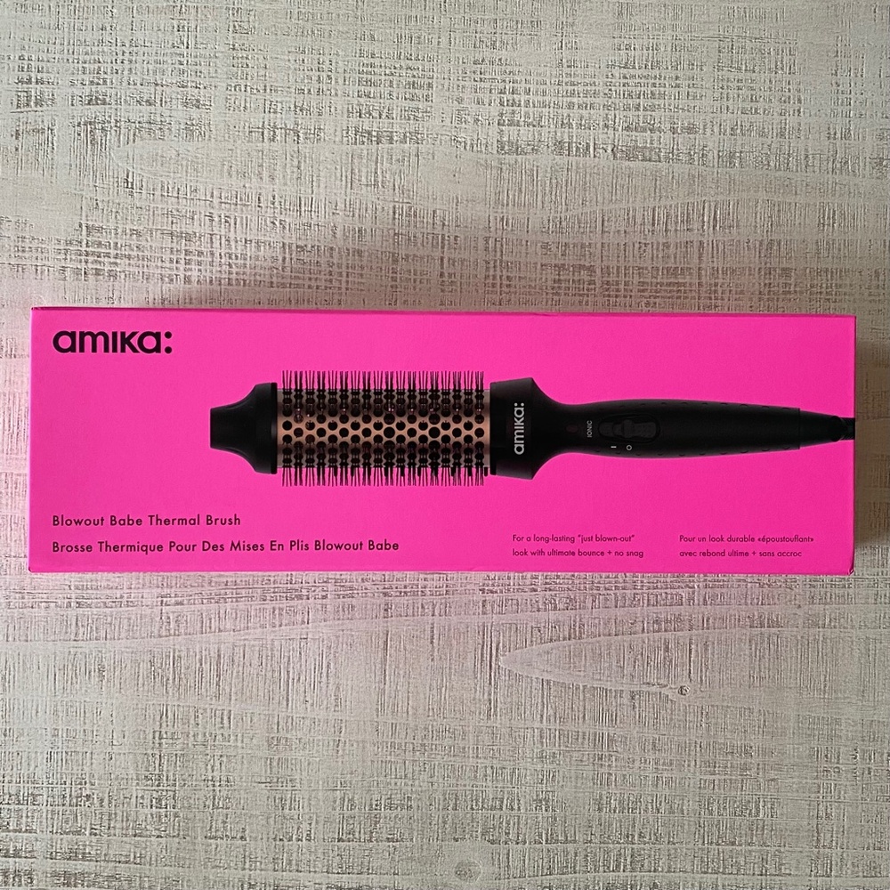 Amika Blowout Babe Thermal Ionic Hot Brush